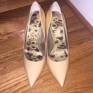 Sam Edelman nude pumps